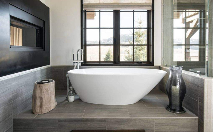 想要在家中安裝一個(gè)浴缸，該怎么裝？實(shí)用么？