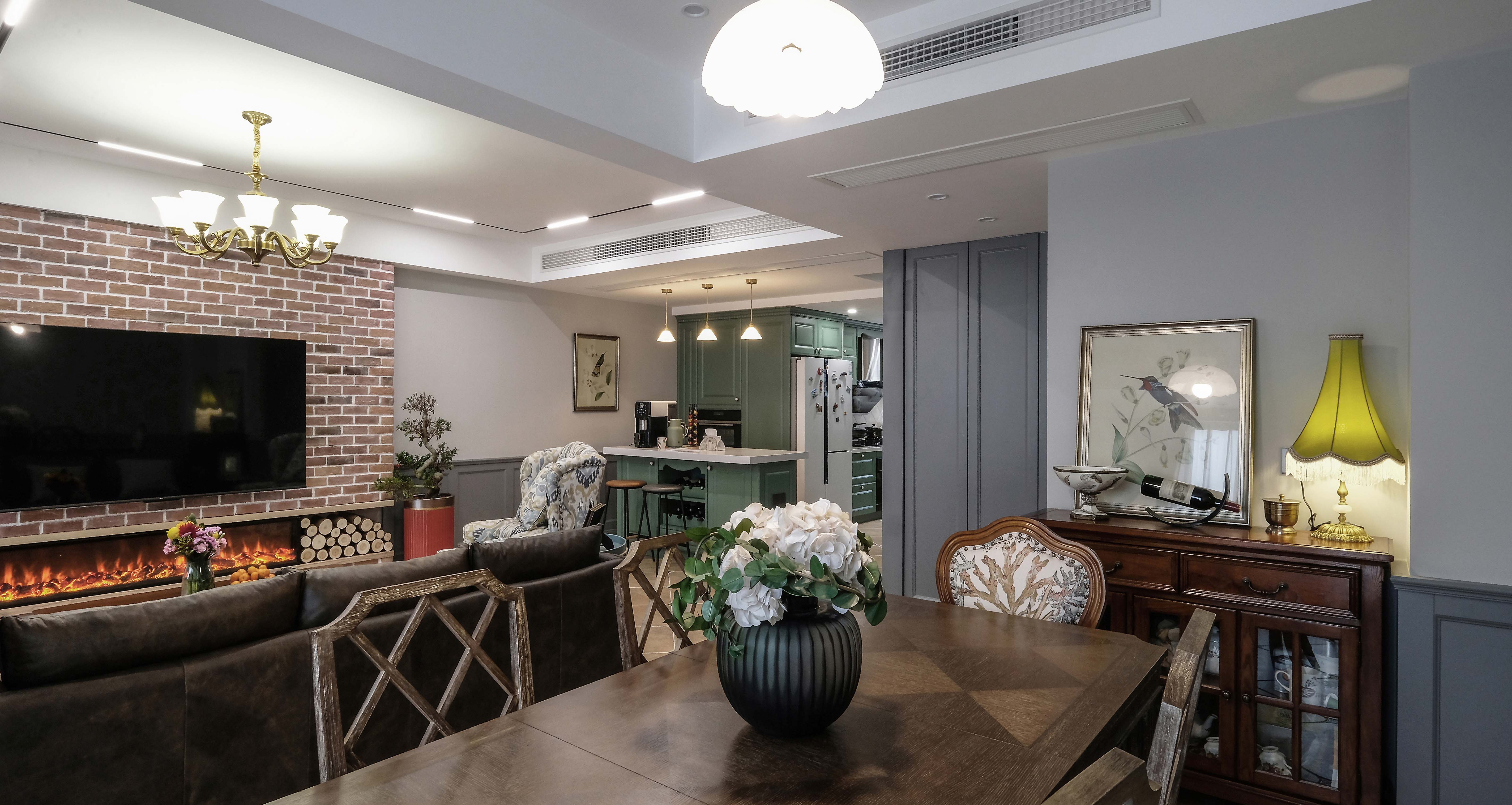 復(fù)古墻裙+高級(jí)色彩，如電影般質(zhì)感的美式鄉(xiāng)村風(fēng)