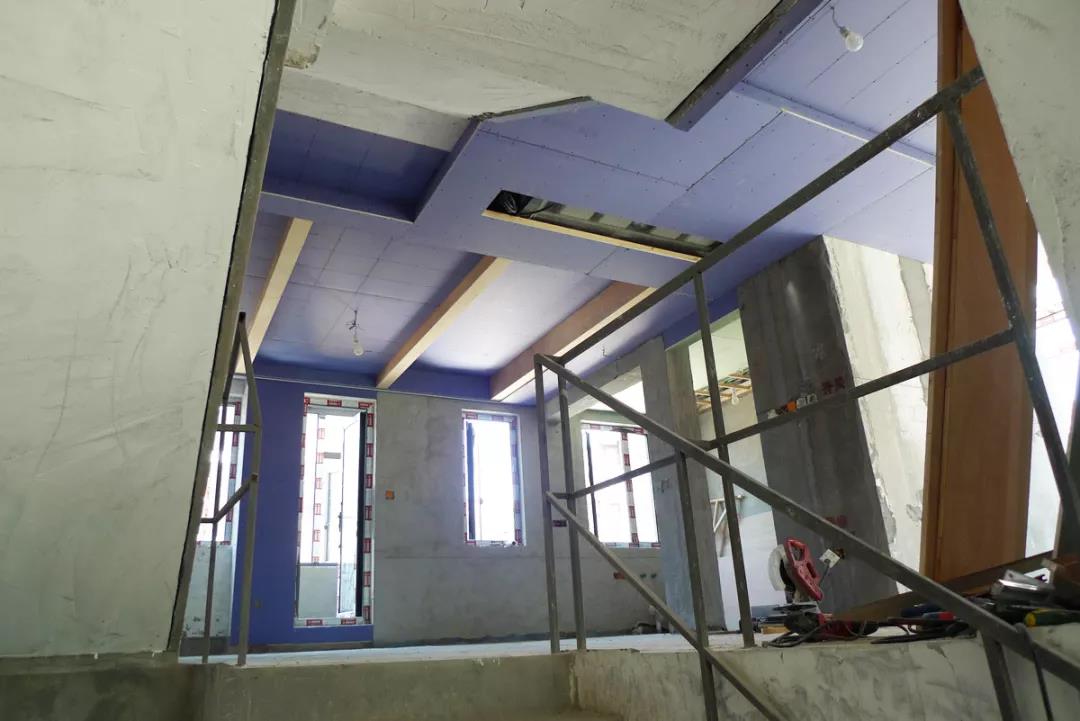 城建裝飾夏季送清涼正在進(jìn)行中